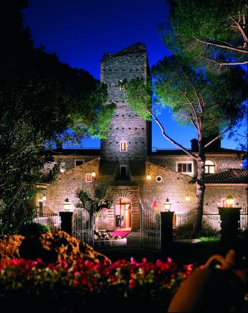 места для свадьбы в италии, замок для свадьбы в италии