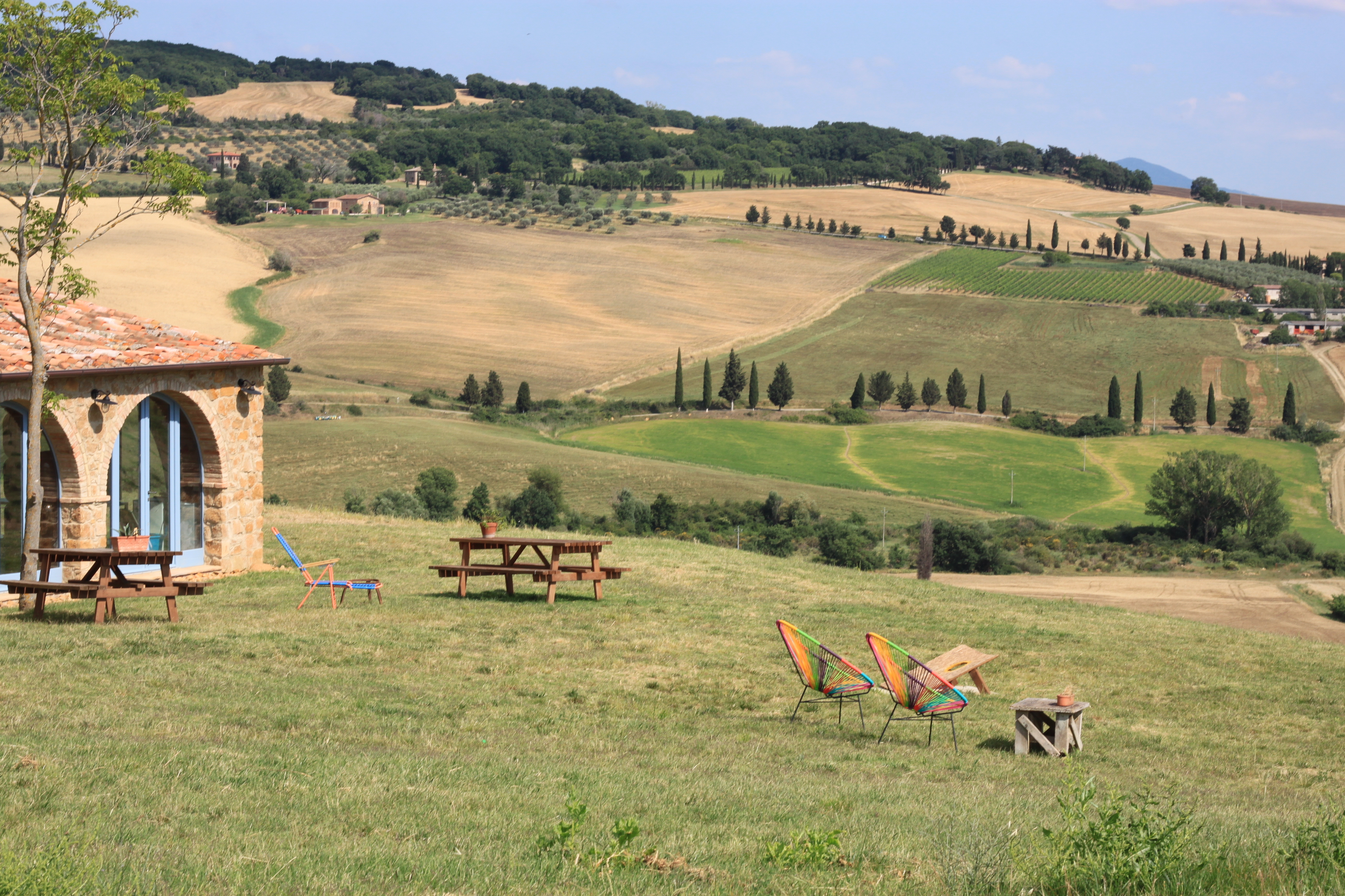 farmhouse in val d'orcia